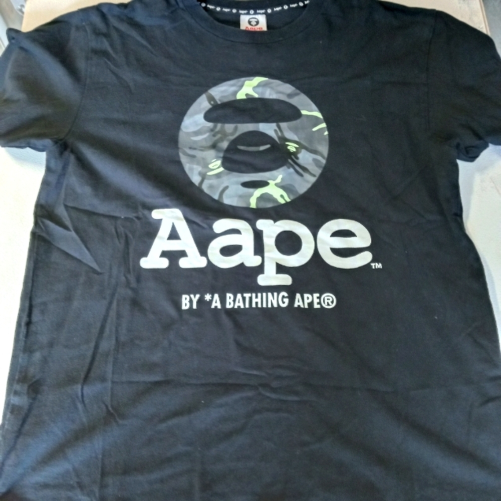 Aape by Bathing Ape Tee size XL